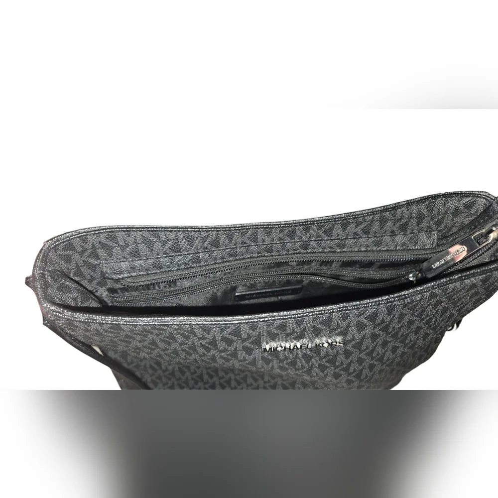 Michael Kors Gray Crossbody Bag - Picture 8 of 9